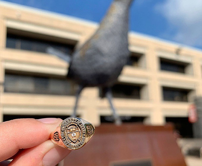 UTSA ring on campus
